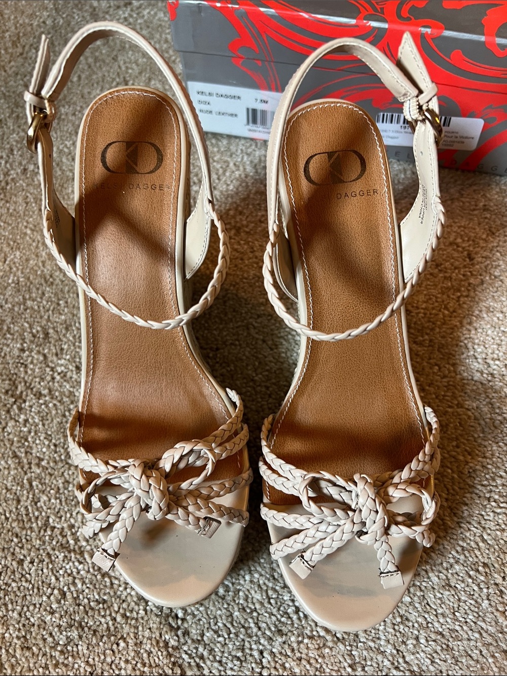 Kelsi Dagger Diza Beige Braided Espadrille Wedge Sandals 7.5. EUC